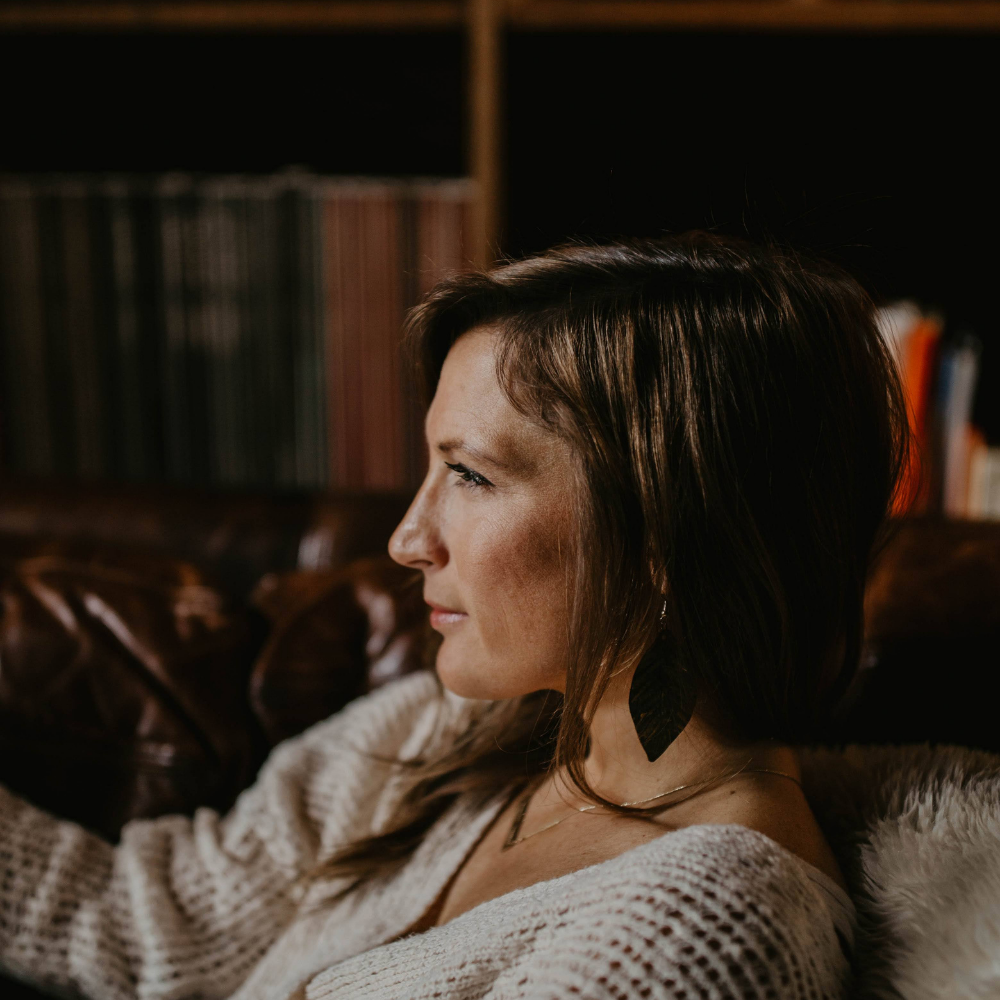 Feeling Overwhelmed and Alone? Try EFT
