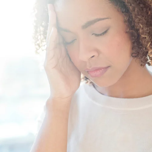 Alleviate migraine symptoms with essential oils
