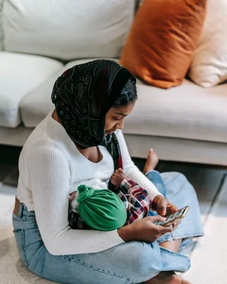 Virtual Postpartum Lactation Consult