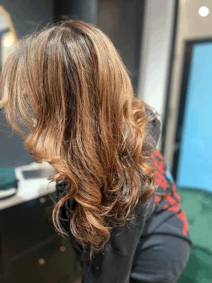 Blowout and Heat Styling